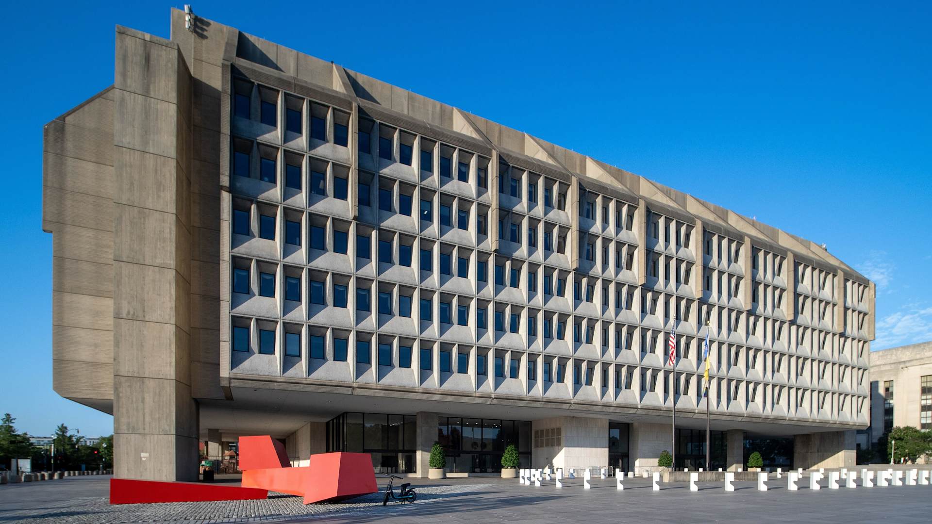 Trump administration restores Title X funding to Planned Parenthood