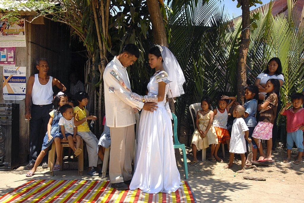 Filipino bishops urge nation to ‘take a little more time’ before legalizing civil divorce Filipino bishops urge nation to ‘take a little more time’ before legalizing civil divorce