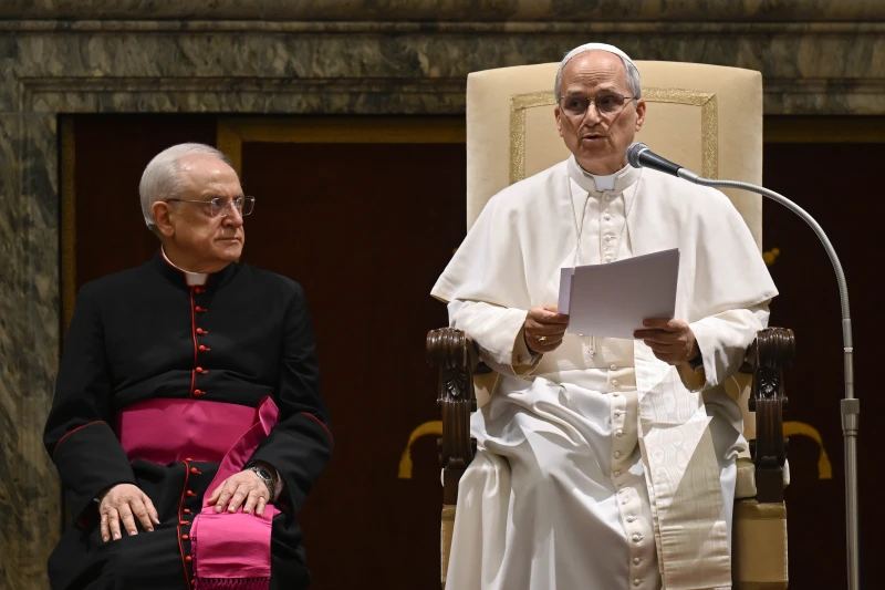 Papa Leone XIV ai diplomatici: La pace e la giustizia possono essere raggiunte investendo nella famiglia Papa Leone XIV ai diplomatici: La pace e la giustizia possono essere raggiunte investendo nella famiglia